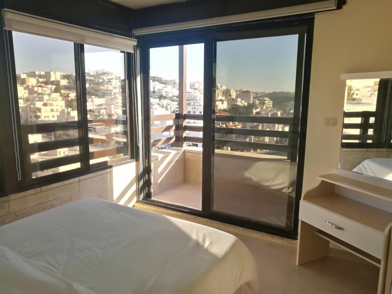 Dair Ghbar Gate Apartments อัมมาน ภายนอก รูปภาพ